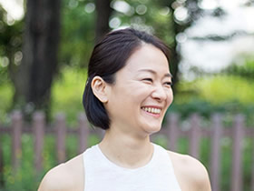 石下久美子